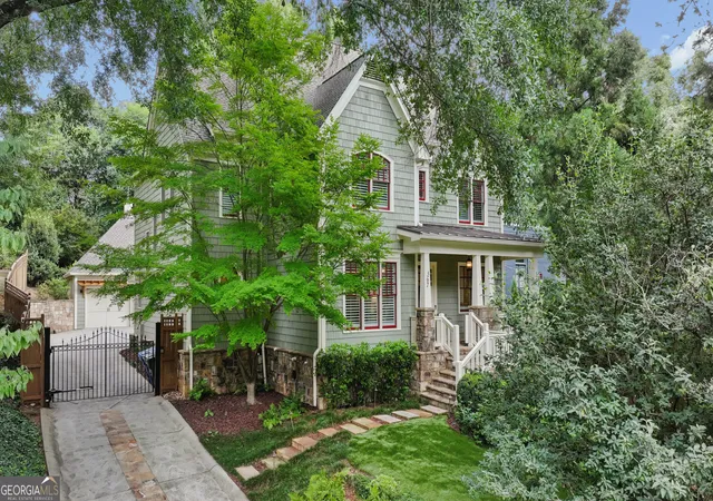 Photo 3 of Sale Pending at 367 N Garden Ln Nw, Atlanta, GA 30309 | MLS# 10842421 | Listing updated on 2026-10-05