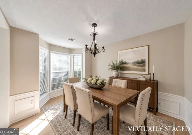 Photo 3 of Single family home for sale at 170 Calborne Ct, Johns Creek, GA 30005 | MLS# 10826332 | Listing updated on 2026-09-27