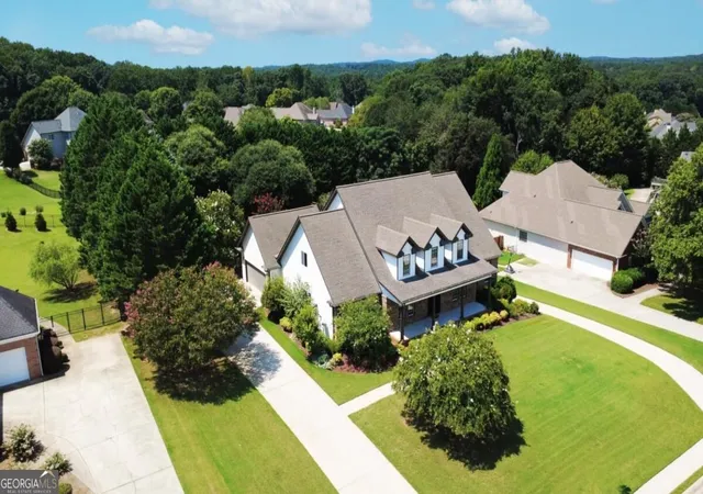Photo 2 of Single family home for sale at 1232 Reece Dr, Hoschton, GA 30548 | MLS# 10875725 | Listing updated on 2026-10-31