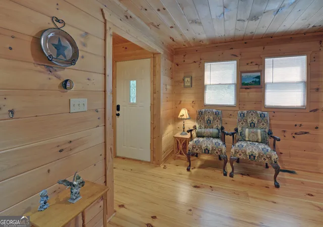 Photo 4 of Single family home for sale at 1055 Wolfpen Trl, Ellijay, GA 30536 | MLS# 10843229 | Listing updated on 2026-09-10