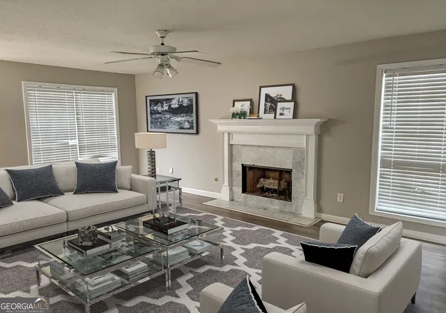 Photo 4 of Single family home for sale at 464 Walnut Crk Dr, Stockbridge, GA 30281 | MLS# 10851668 | Listing updated on 2026-10-09