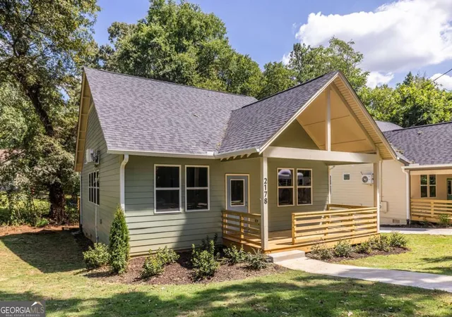 Photo 1 of Single family home for sale at 2178 Bicknell St Nw, Atlanta, GA 30315 | MLS# 10846445 | Listing updated on 2026-09-30