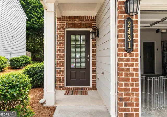 Photo 3 of Townhouse for sale at 2431 Norwood Park Xing, Atlanta, GA 30340 | MLS# 10727024 | Listing updated on 2026-09-09