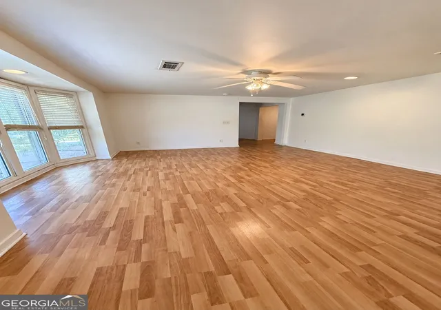 Photo 3 of Multi family home for sale at 3157 Old Jonesboro Rd, Hapeville, GA 30354 | MLS# 10876904 | Listing updated on 2026-10-28