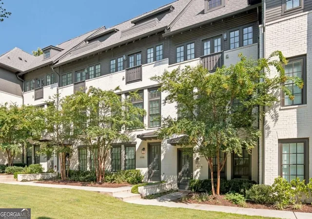 Photo 3 of Townhouse for sale at 6580 Aria Village Dr, Sandy Springs, GA 30328 | MLS# 10843947 | Listing updated on 2026-09-24