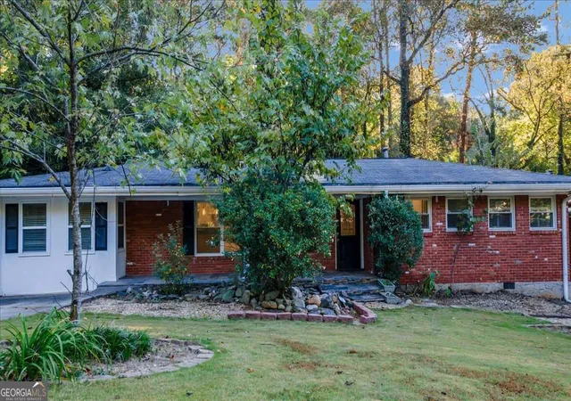 Photo 3 of Single family home for sale at 2473 Woodacres Rd NE, Atlanta, GA 30345 | MLS# 10879782 | Listing updated on 2026-10-27