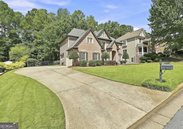 Photo 3 of Single family home for sale at 34 Hidden Woods Ln, Newnan, GA 30265 | MLS# 10835901 | Listing updated on 2026-09-13