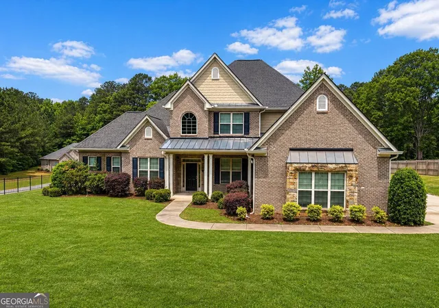 Photo 1 of Single family home for sale at 125 Trustin Lake Dr, Fayetteville, GA 30214 | MLS# 10836516 | Listing updated on 2026-10-02