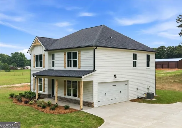 Photo 1 of Single family home for sale at 200 Loyd Rd, Mansfield, GA 30055 | MLS# 10795668 | Listing updated on 2026-09-01