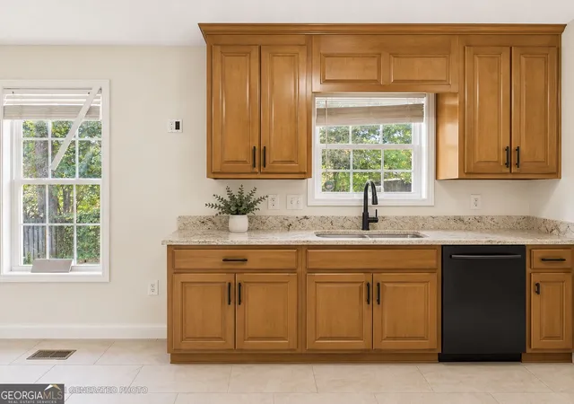 Photo 1 of Single family home for sale at 1224 Timberlane Dr, Macon, GA 31210 | MLS# 10878960 | Listing updated on 2026-10-27