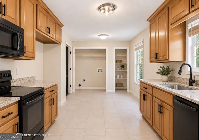 Photo 3 of Single family home for sale at 1224 Timberlane Dr, Macon, GA 31210 | MLS# 10878960 | Listing updated on 2026-10-27