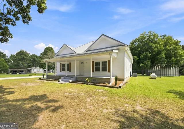 Photo 3 of Single family home for sale at 705 Poseyville Rd, Bremen, GA 30110 | MLS# 10841616 | Listing updated on 2026-09-29