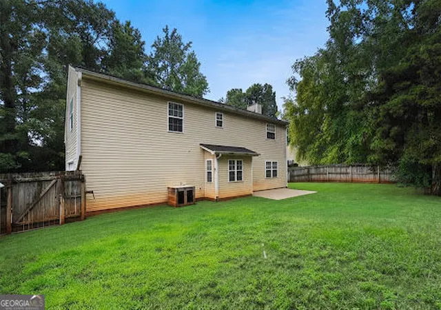 Photo 15 of Single family home for sale at 1401 Flanagan Ml Dr, Auburn, GA 30011 | MLS# 10837087 | Listing updated on 2026-09-15