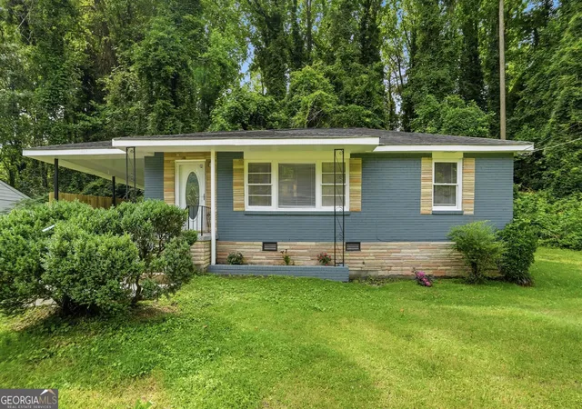 Photo 2 of Single family home for sale at 467 Park Valley Dr Nw, Atlanta, GA 30318 | MLS# 10849247 | Listing updated on 2026-10-03