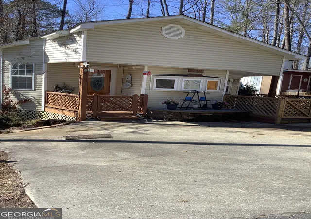 Photo 1 of Single family home for sale at 32 Yogi Bear Blvd, Cleveland, GA 30528 | MLS# 10831749 | Listing updated on 2026-09-12