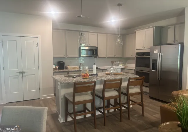 Photo 2 of Sale Pending at 5355 Tolar Rd, Fairburn, GA 30213 | MLS# 10842637 | Listing updated on 2026-09-09