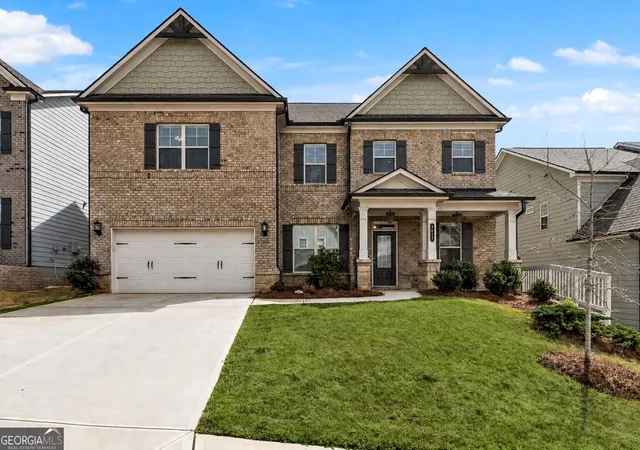 Photo 4 of Single family home for sale at 4417 Chestnut Oak Way SW, Gainesville, GA 30504 | MLS# 10842618 | Listing updated on 2026-09-23