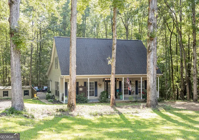 Photo 2 of Single family home for sale at 1193 County Rd 500, Valley, AL 36854 | MLS# 10847211 | Listing updated on 2026-09-16