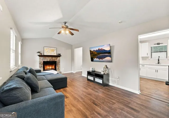 Photo 2 of Single family home for sale at 191 Wana Cir Se, Mableton, GA 30126 | MLS# 10847225 | Listing updated on 2026-09-30