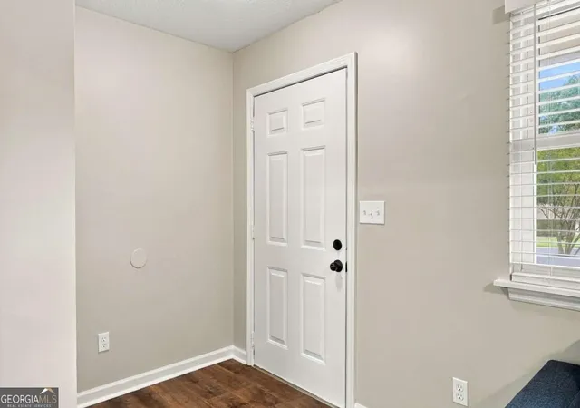 Photo 3 of Single family home for sale at 191 Wana Cir Se, Mableton, GA 30126 | MLS# 10847225 | Listing updated on 2026-09-30