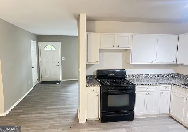 Photo 2 of Multi family home for sale at 1259 Pineglen Dr, Riverdale, GA 30296 | MLS# 10840636 | Listing updated on 2026-09-04