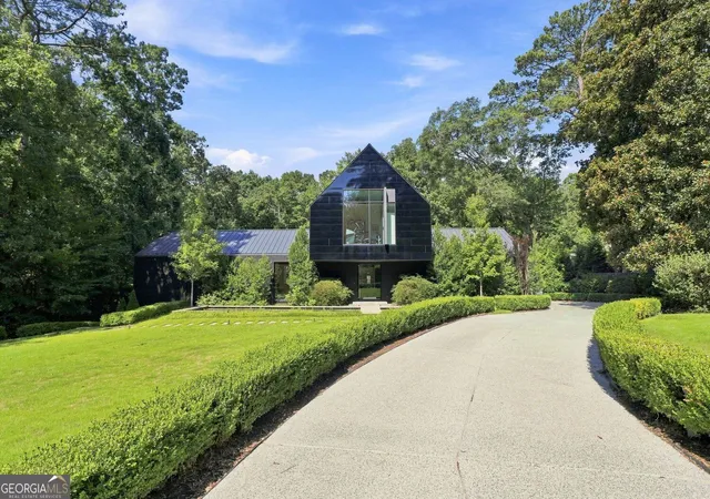 Photo 1 of Single family home for sale at 2716 Ridgewood Rd, Atlanta, GA 30327 | MLS# 10851194 | Listing updated on 2026-09-24
