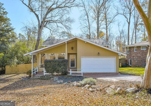 Photo 1 of Single family home for sale at 715 Hammond Dr, North Augusta, SC 29841 | MLS# 10846588 | Listing updated on 2026-09-30