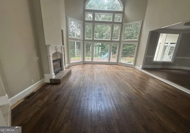 Photo 3 of Single family home for sale at 110 Standing Oak Pl, Fayetteville, GA 30214 | MLS# 10844924 | Listing updated on 2026-09-12