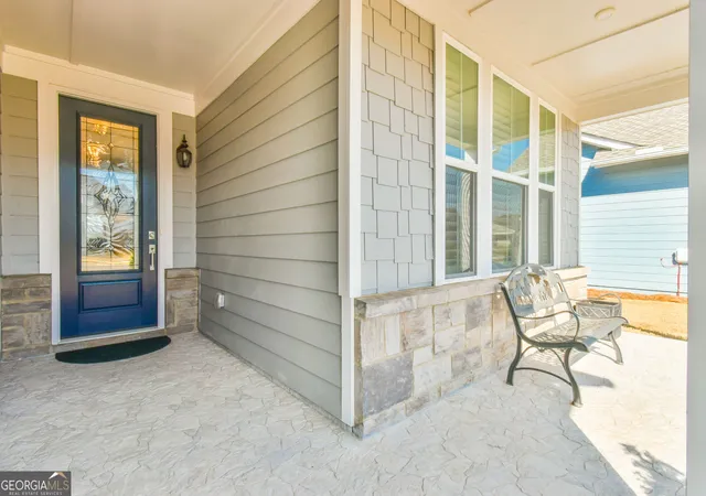 Photo 3 of Single family home for sale at 284 Pecks Ct, Hoschton, GA 30548 | MLS# 10837405 | Listing updated on 2026-09-15