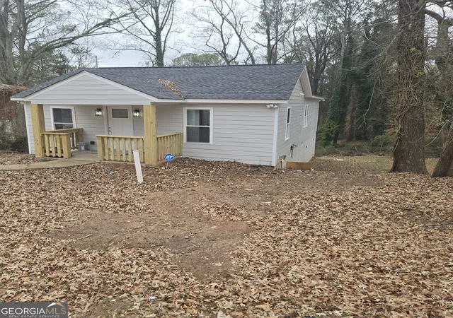 Photo 2 of Single family home for sale at 172 Polar Rock Rd Sw, Atlanta, GA 30315 | MLS# 10841575 | Listing updated on 2026-09-08