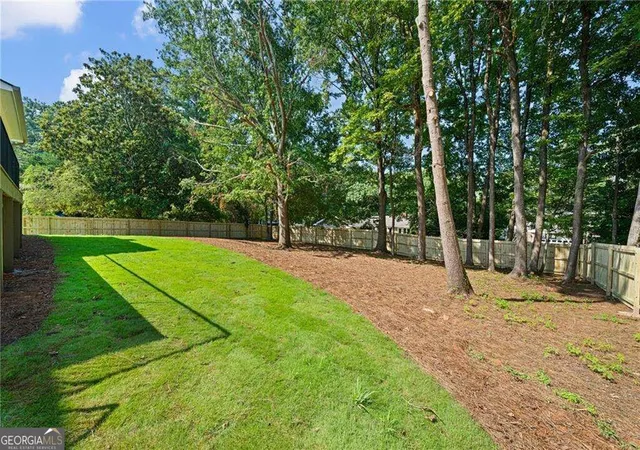 Photo 53 of Single family home for sale at 1671 Manhasset Dr, Dunwoody, GA 30338 | MLS# 10841887 | Listing updated on 2026-09-09