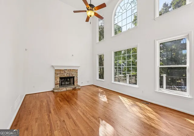Photo 3 of Single family home for sale at 2835 Live Oak Ct, Cumming, GA 30041 | MLS# 10830613 | Listing updated on 2026-09-09