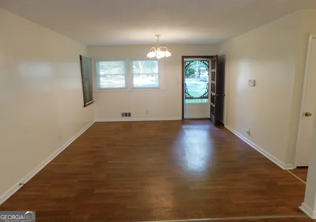 Photo 2 of Single family home for sale at 4618 Bartlett Rd, Forest Park, GA 30297 | MLS# 10836965 | Listing updated on 2026-09-01