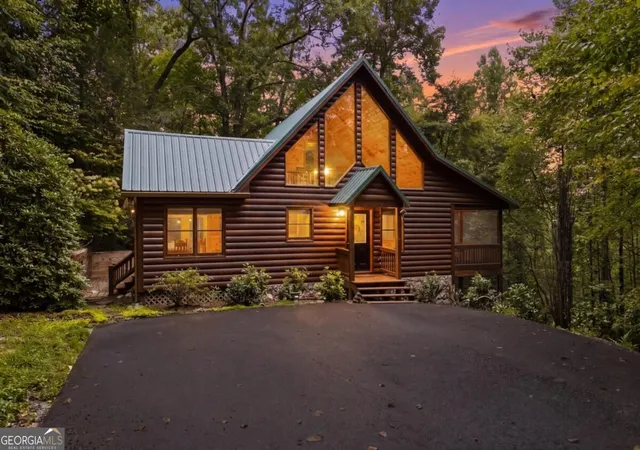 Photo 1 of Single family home for sale at 123 Lone Oak Dr, Blue Ridge, GA 30513 | MLS# 10837258 | Listing updated on 2026-09-15