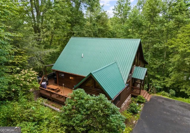 Photo 4 of Single family home for sale at 123 Lone Oak Dr, Blue Ridge, GA 30513 | MLS# 10837258 | Listing updated on 2026-09-15