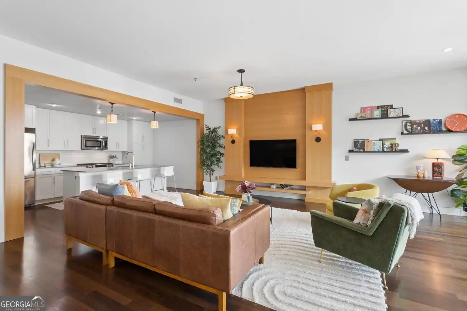 Listing Photo 1 - Condo for sale in 1100 Howell Mill Rd Nw located at 1100 Howell Mill Rd Nw, Atlanta, GA 30318 - Unit #503