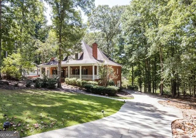 Photo 2 of Single family home for sale at 320 Millstone Cir, Athens, GA 30605 | MLS# 10843717 | Listing updated on 2026-09-10