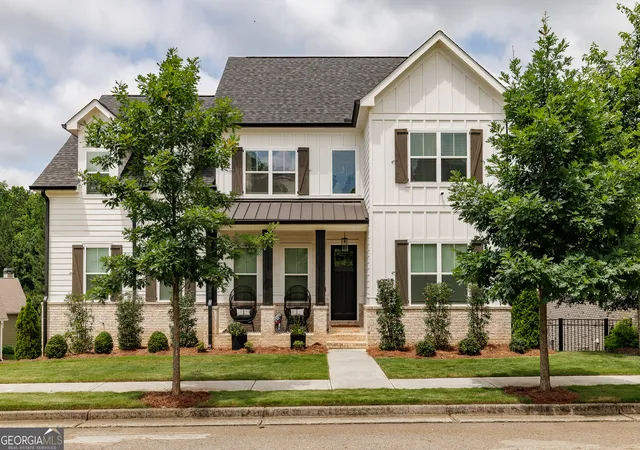 Photo 1 of Single family home for sale at 105 Red Blf Dr, Athens, GA 30607 | MLS# 10833981 | Listing updated on 2026-09-15