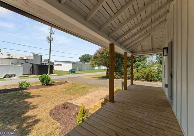 Photo 3 of Single family home for sale at 130 N Cass St, Adairsville, GA 30103 | MLS# 10841085 | Listing updated on 2026-09-21