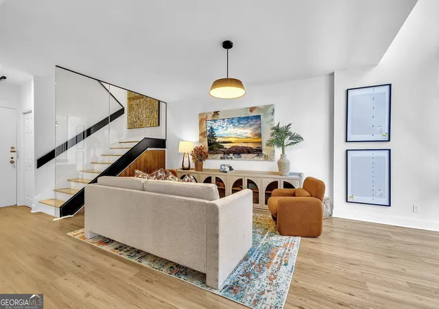 Listing Photo 1 - Condo for sale in building located at 145 15Th St Ne, Atlanta, GA 30309 - Unit #602