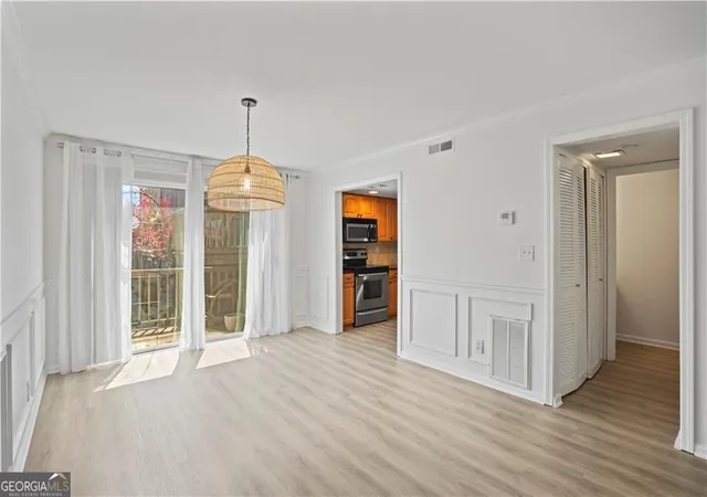 Photo 4 of Townhouse for sale at 2825 Northeast Expy #N4, Atlanta, GA 30345 | MLS# 10849884 | Listing updated on 2026-10-08