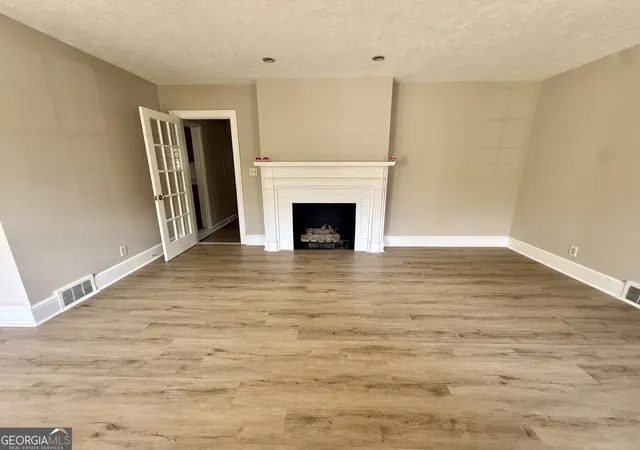 Photo 4 of Sale Pending at 5 E Valley Rd NE, Rome, GA 30161 | MLS# 10844008 | Listing updated on 2026-09-13