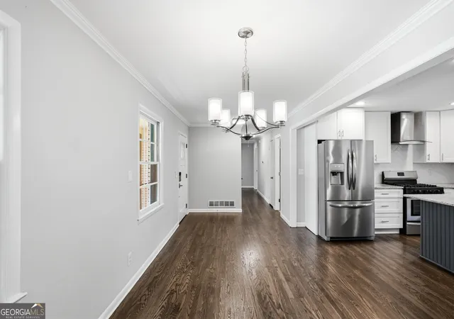 Photo 3 of Single family home for sale at 3020 Landrum Dr SW, Atlanta, GA 30311 | MLS# 10841291 | Listing updated on 2026-10-30