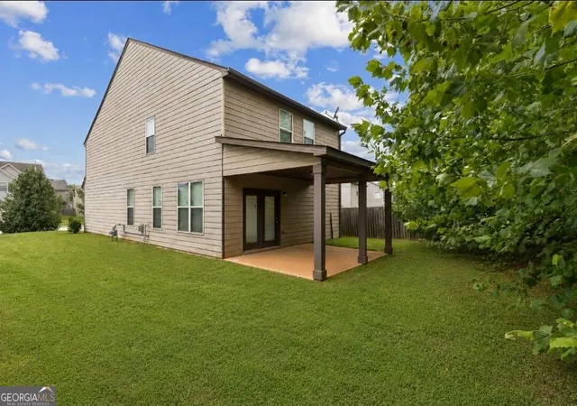 Photo 3 of Single family home for sale at 1825 Crandon Ct, Mcdonough, GA 30253 | MLS# 10805613 | Listing updated on 2026-09-16