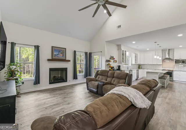Photo 3 of Single family home for sale at 209 Shell Cvs, Mcdonough, GA 30252 | MLS# 10837415 | Listing updated on 2026-09-15