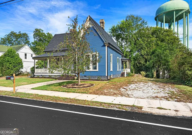 Photo 3 of Sale Pending at 175 S Mcintosh St, Elberton, GA 30635 | MLS# 10853617 | Listing updated on 2026-09-29