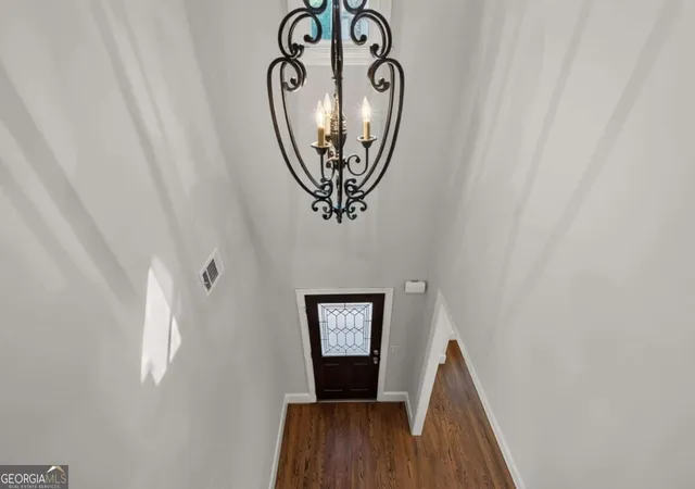 Photo 4 of Single family home for sale at 4787 Lakeway Pl, Alpharetta, GA 30005 | MLS# 10840814 | Listing updated on 2026-09-18