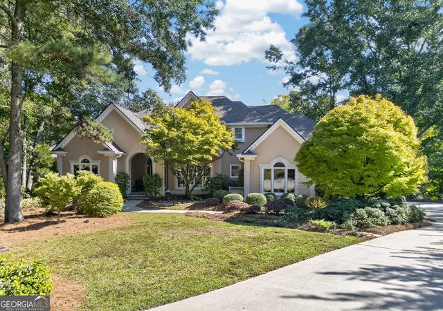 Photo 1 of Sale Pending at 1594 Rivoli Ln, Macon, GA 31210 | MLS# 10878295 | Listing updated on 2026-10-28