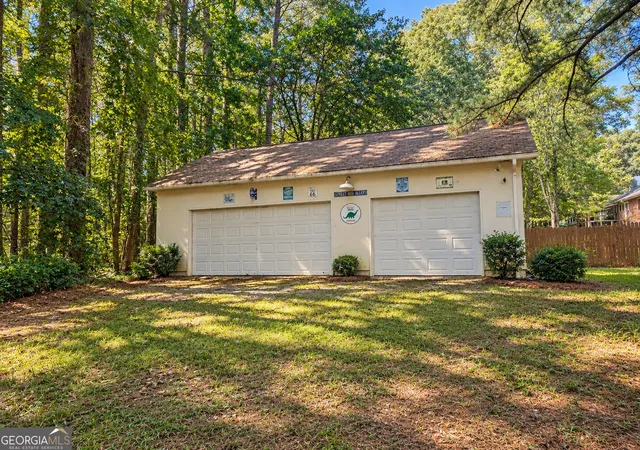 Photo 2 of Sale Pending at 105 Branch Bnd, Tyrone, GA 30290 | MLS# 10852149 | Listing updated on 2026-09-30