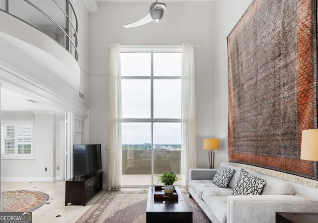 Listing Photo 5 - Condo for sale in building located at 795 Hammond Dr Ne, Atlanta, GA 30328 - Unit #2408